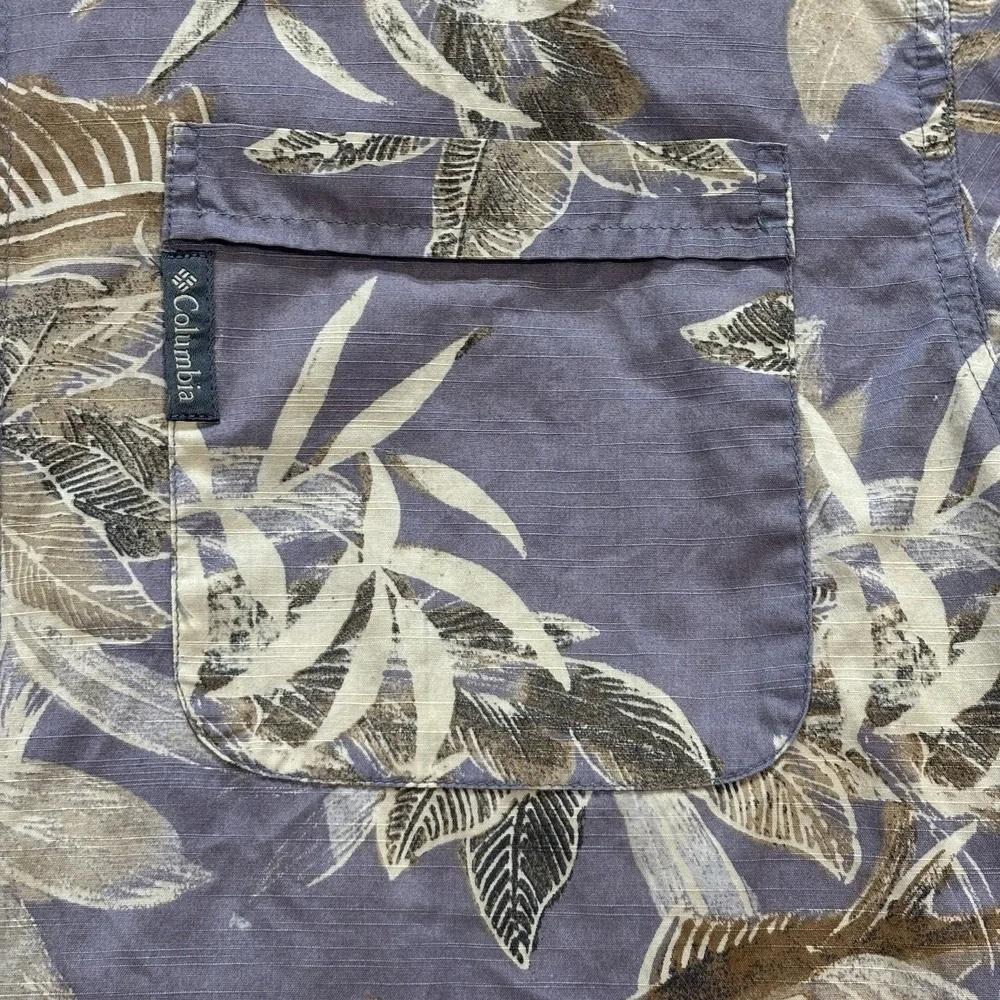 Columbia‎ Men's Medium Hawaiian Shirt 100% Cotton Palm Trees Fish Lavender Blue